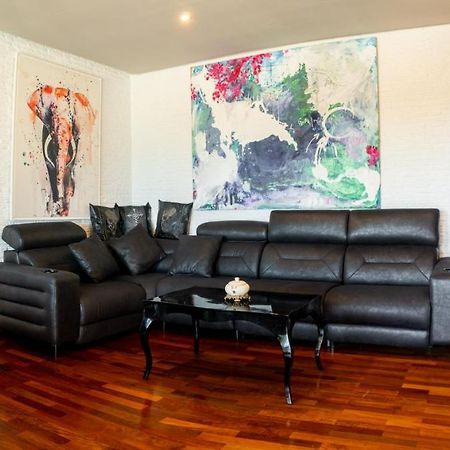 Luxury Apartamento En Rio Real Marbella Eksteriør billede