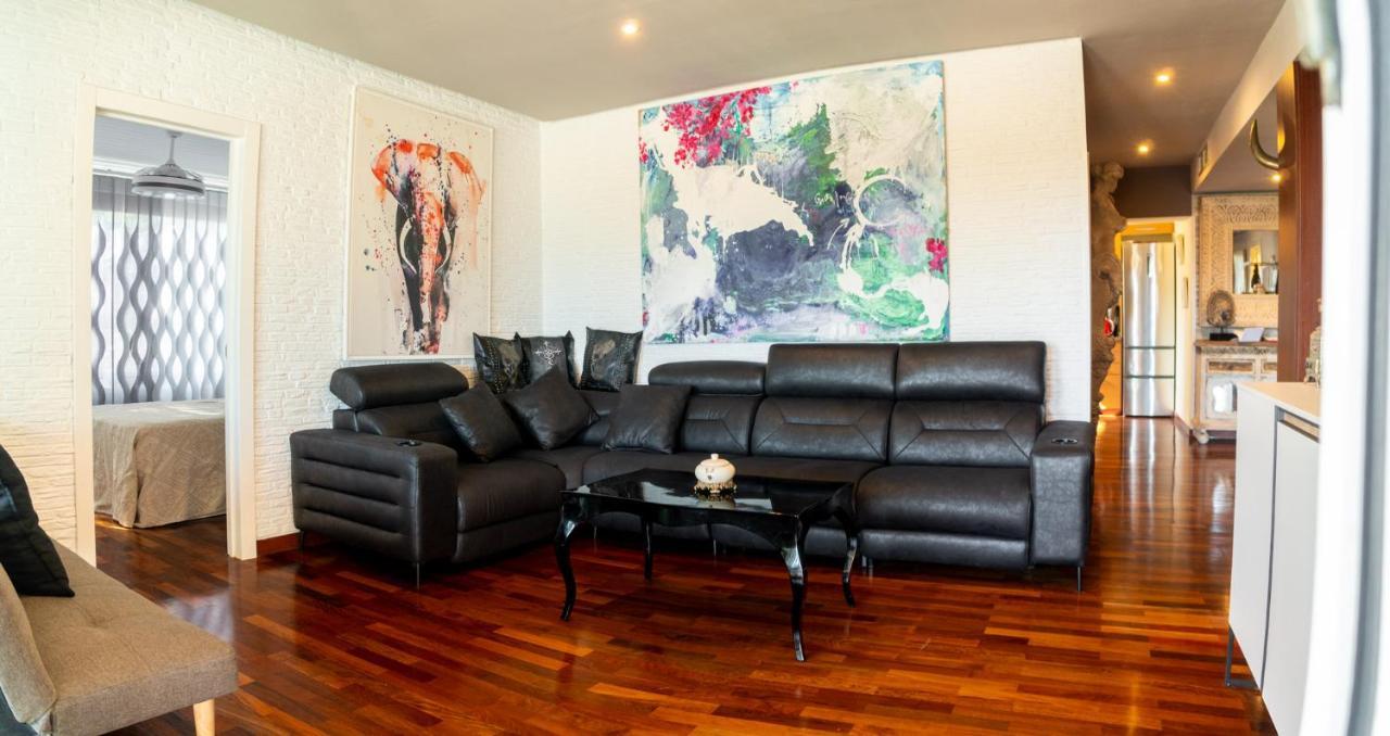Luxury Apartamento En Rio Real Marbella Eksteriør billede