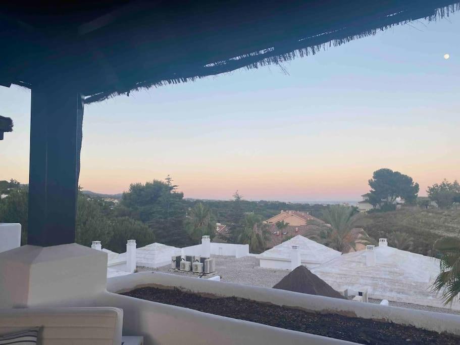 Luxury Apartamento En Rio Real Marbella Eksteriør billede