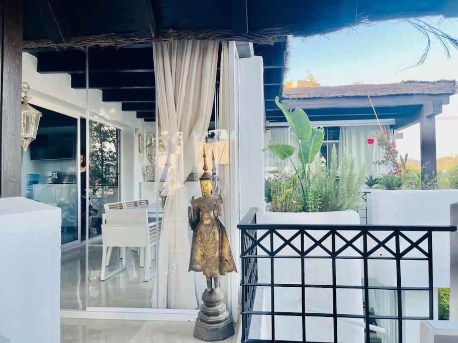 Luxury Apartamento En Rio Real Marbella Eksteriør billede